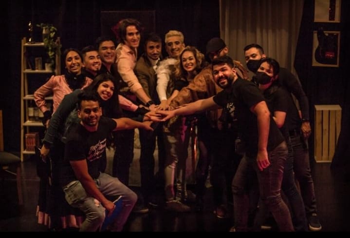 «Rock para una abuela virgen» marca el debut exitoso de Theatron Producciones en la escena cultural argentina